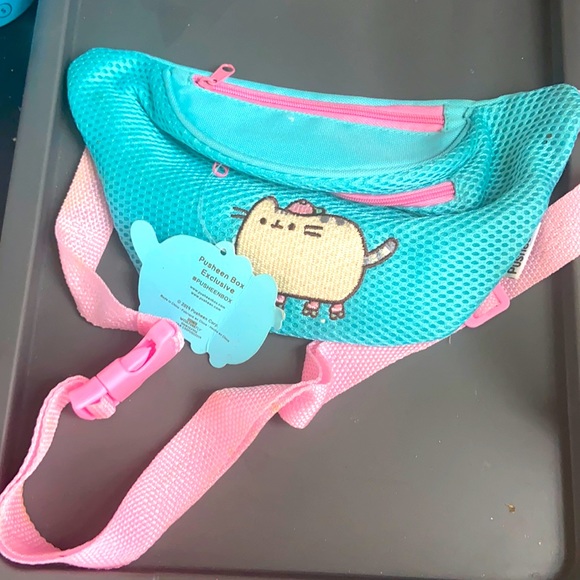 pusheen fanny pack